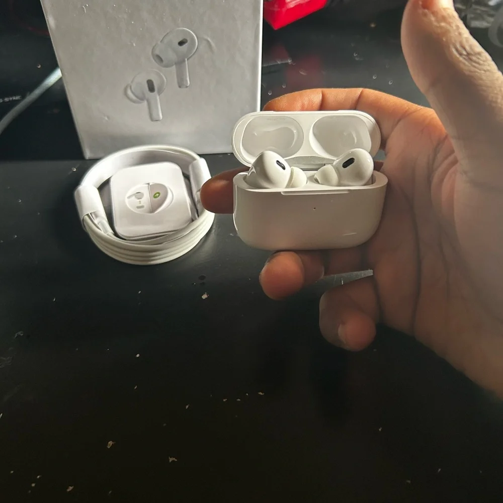 Apple AirPods Pro Packaging